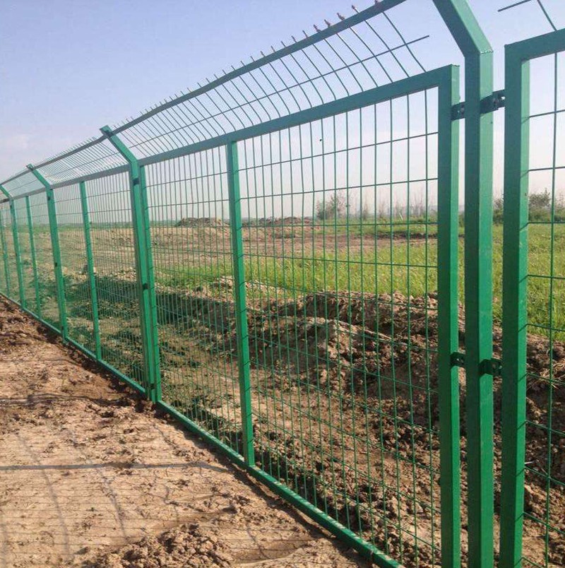 框架護(hù)欄網(wǎng)